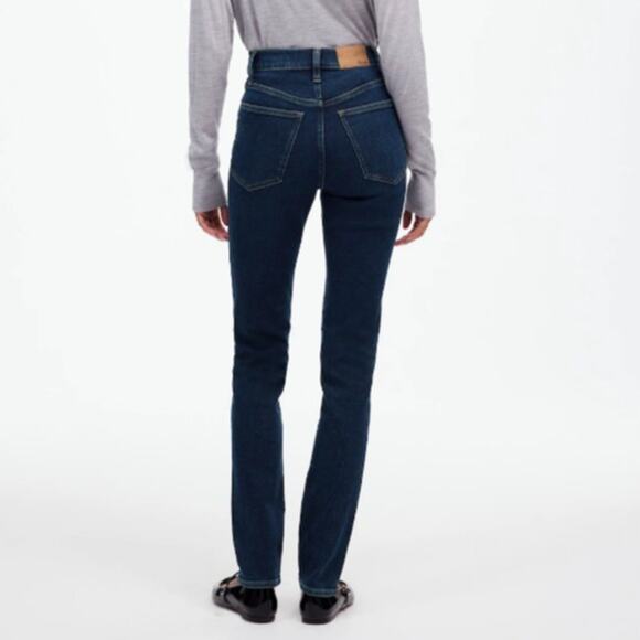 Madewell The Petite Perfect Vintage Jean WMNS 27P Lurkspar Wash Tapered Stretch - Picture 2 of 8